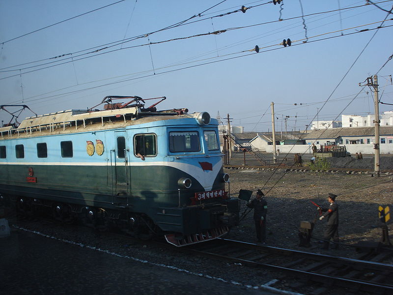 File:DPRK train.JPG