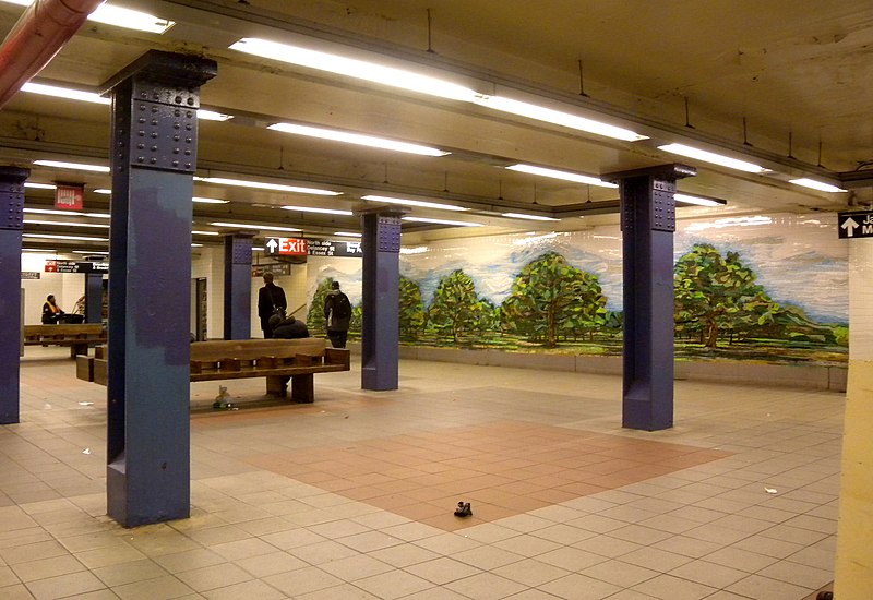 File:Delancey IND 6th waiting room jeh.jpg