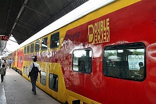 <span class="mw-page-title-main">Howrah–Dhanbad Double Decker Express</span>