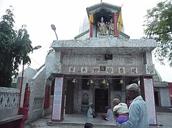 धर्म गढ़ मंदिर, रसूलाबाद