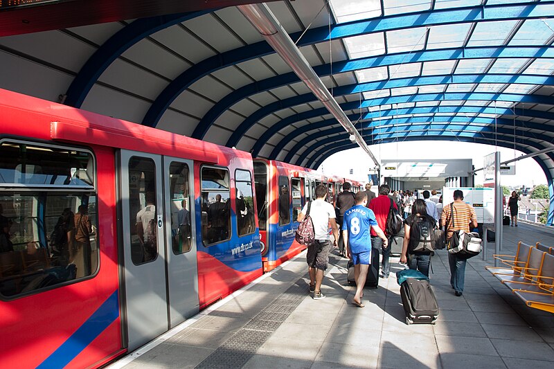 File:Docklands Light Railway IMG 8009.jpg