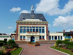 Douvrin (Pas-de-Calais, Fr) mairie.JPG