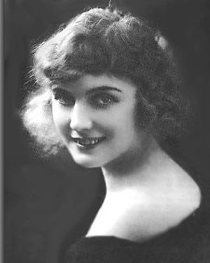 Edna Purviance: Biografia, Filmografia, Voci correlate