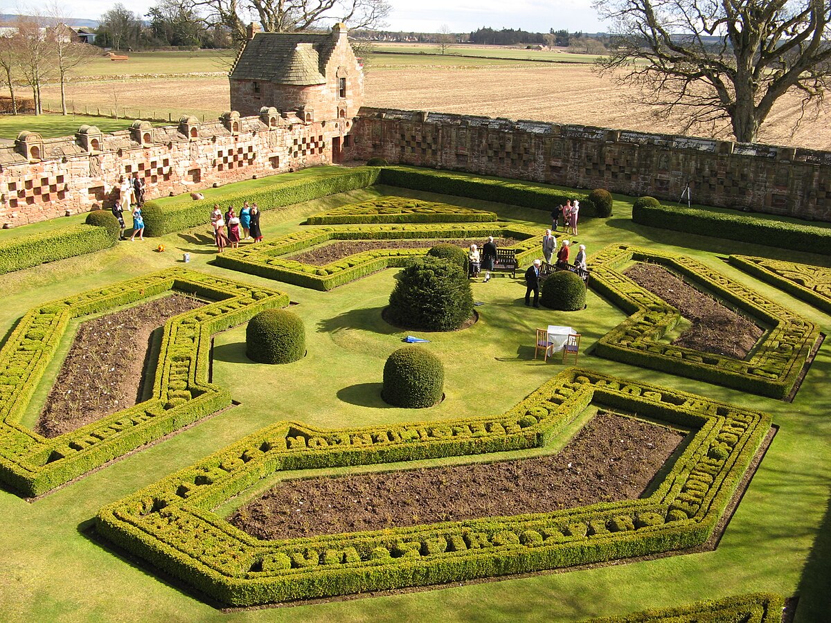 Walled garden - Wikipedia