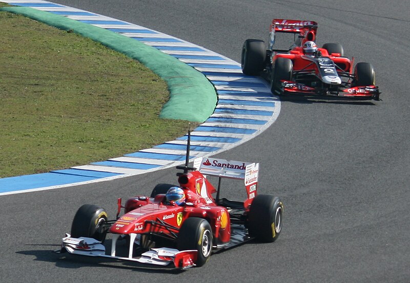 File:F1 2011 Jerez day 3-17.jpg