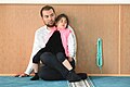 Far og datter ved den første fællesbøn i den nyåbnede moske (42027435321).jpg