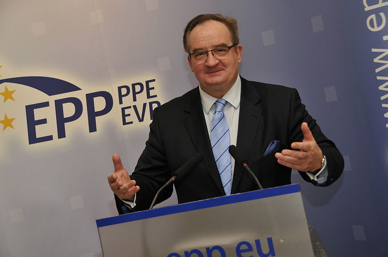 File:Flickr - europeanpeoplesparty - EPP Summit December 2010 (86).jpg
