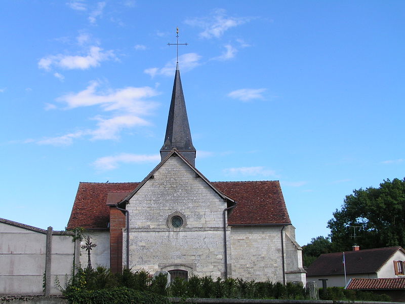 File:Gigny Église (3).JPG