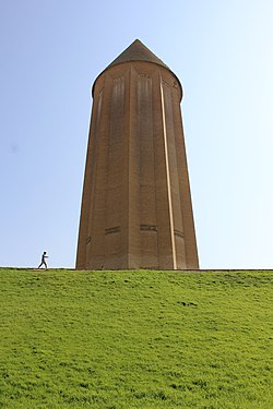A torre histórica de Gonbad-e Qabus