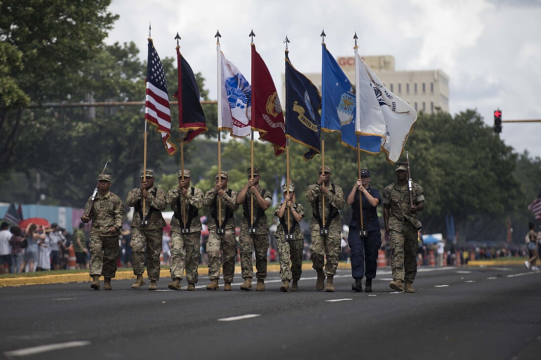 File:Guam Liberation Day 2019 (190721-F-XT896-1013).jpg