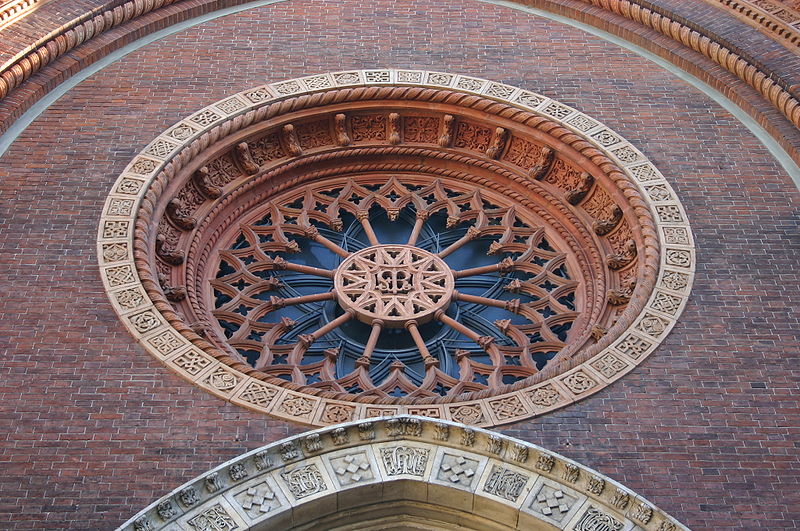 File:IMG 3919 - Milano - Chiesa del Carmine - Rosone ottocentesco sulla facciata - Foto Giovanni Dall'Orto 19-jan 2007.jpg