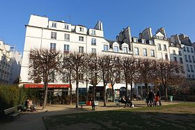 Garden of the Hôtel-Salé - Léonor-Fini makalesinin açıklayıcı görüntüsü