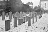 Joodse begraafplaats met grafstenen in de sneeuw aan het Kerkhofpad te Wageningen, genaamd de Jodehucht - Wageningen - 20248968 - RCE.jpg