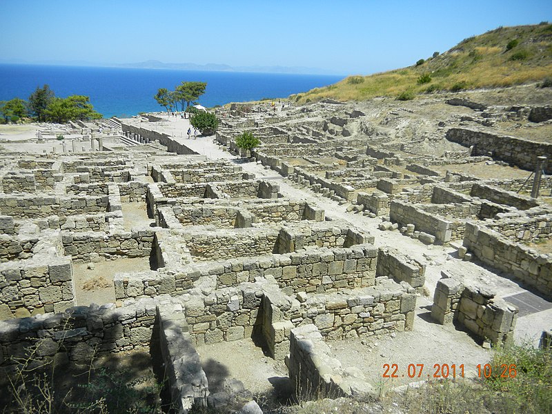 File:Kamiros - panoramio.jpg