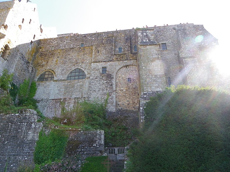 File:Le Mont Saint Michel et sa baie 16.jpg