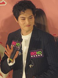 Lee Jong-hyun at MOKO, Mong Kok, HK (3).jpg