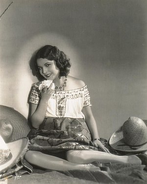 Lupita Tovar Argentinean MagazineAD3