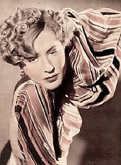 Mae Clarke