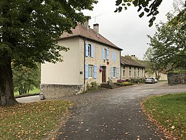 Balai kota di Marigna-sur-Valouse