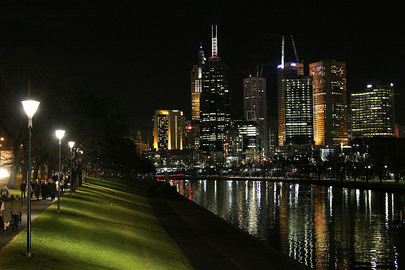 File:Melbourne at night.jpg