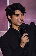 Lakaran kecil untuk Mikael Daez