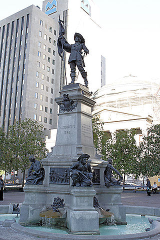 <span class="mw-page-title-main">Maisonneuve Monument</span> Historical monument in Place dArmes, Montreal, Canada