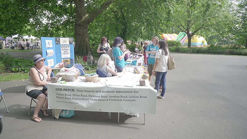 File:Myatt's Fields Park summer fair 2017 02.jpg