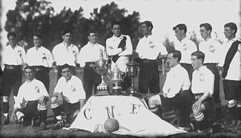 Tal día como hoy, Uruguay acogía el primer partido en la historia