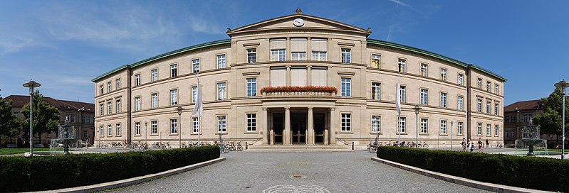 File:Neue Aula Tübingen August 2013.jpg