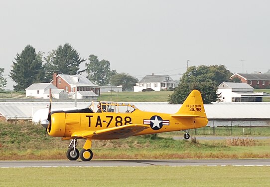 North American T-6G Texan, N12V / 197-88