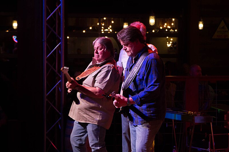 File:Oak Ridge Boys at the Redneck Country Club, April 14, 2017 MG 2074 (33679312770).jpg