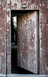Old door, Via Castello, Tolve, Italy