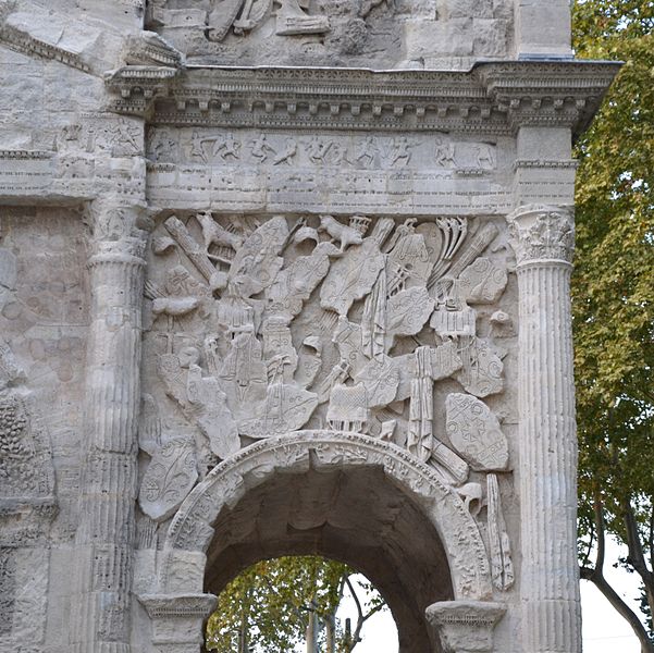 File:Orange - Arc de triomphe romain 16.JPG