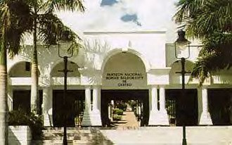 The Panteón Nacional Román Baldorioty de Castro, previously known as Cementerio Antiguo de Ponce (looking north)