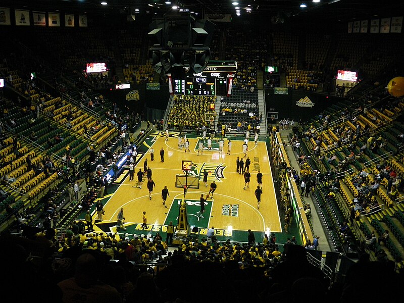 Fichier:Patriot Center.JPG