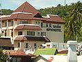 Le Phi Phi Hotel est le seul bâtiment qui ait tenu debout lors du tsunami du 26 décembre 2004