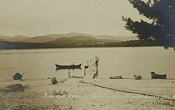 Pier & Beach в Farrington's, Center Lovell, ME.jpg