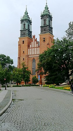Poznaňská katedrála.jpg