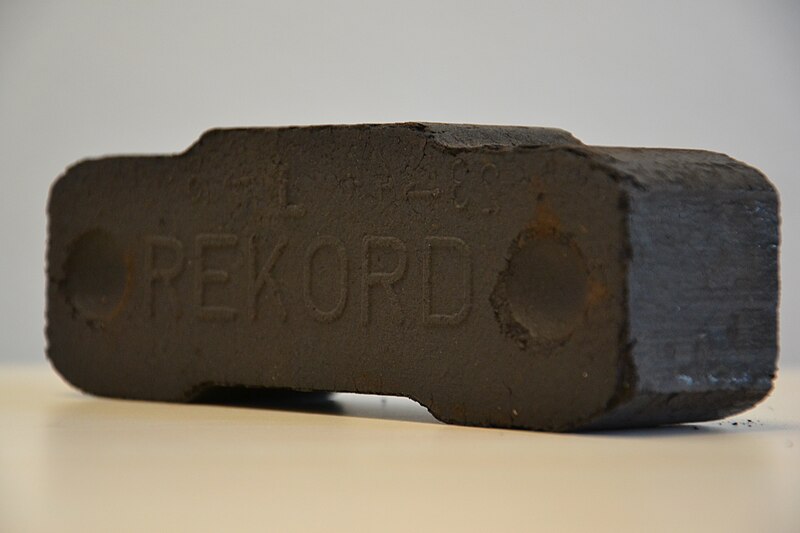 File:Rekord Brikett.jpg