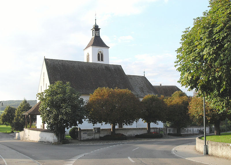 File:Rodersdorf, Kirche 1.jpg