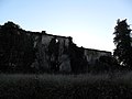 Ruins next to chapel in Entrechaux - panoramio.jpg