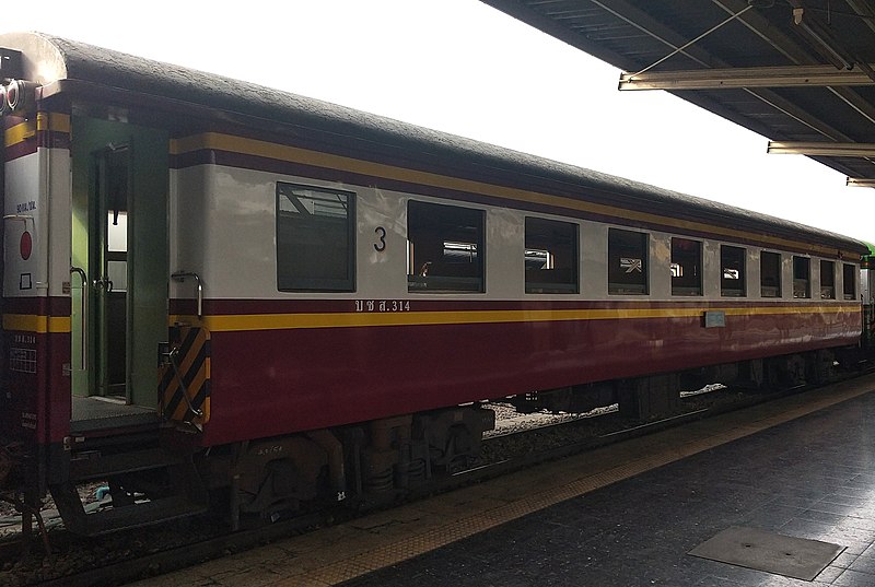 File:SRT Passenger car at Bangkok Railway Station-49.jpg