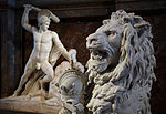 Thumbnail for File:Sculptures at staircase Kunsthistorisches Museum Vienna.jpg