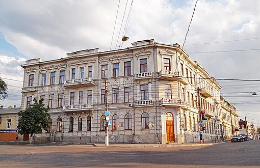 Здание гимназии. Симферополь здание гимназия Оливер. Здание частной женской гимназии в.а. Станишевской Симферополь. Женская гимназия Симферополь. Здание гимназии Станишевской.