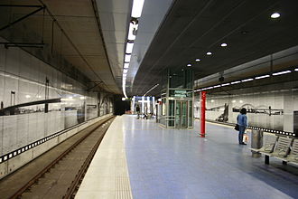 Stadtbahn Meiderich Bf. station in 2009 Stadtbahn-DU-meiderich.jpg