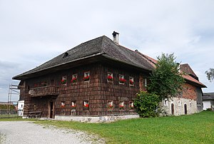 Neukirchen An Der Vöckla: Geografie, Geschichte, Kultur und Sehenswürdigkeiten