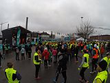 Stockholm Tunnel Run 2014, motionslopp över 10 km i Norra länken-tunnlarna innan öppning och invigning. 42 400 löpare deltog i loppet. Gemensam uppvärmning för löpare.