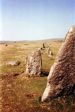 Stone row, Merrivale, Dartmoor - geograph.org.uk - 2807163