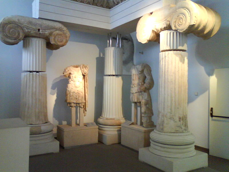 File:Temple of Aphrodite.jpg