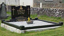 The grave of Stephen Fuller.